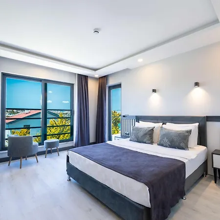 Hotel Wind Of *